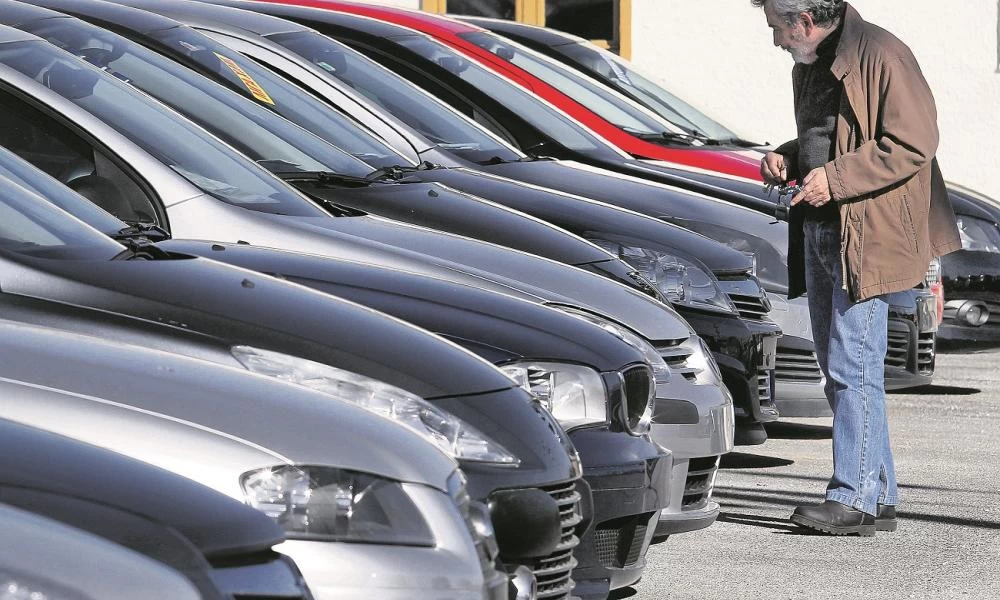 Πτώση κατά 25% στην αγορά του αυτοκίνητου το τελευταίο εννεάμηνο